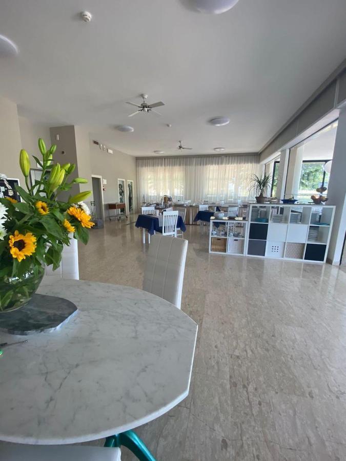 Maioli - Colazione Xxl Fino Alle 12 Hotel Misano Adriatico
