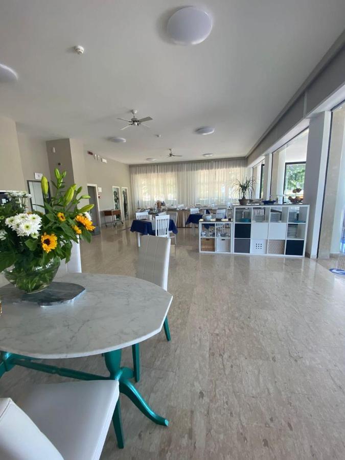 Maioli - Colazione Xxl Fino Alle 12 Misano Adriatico